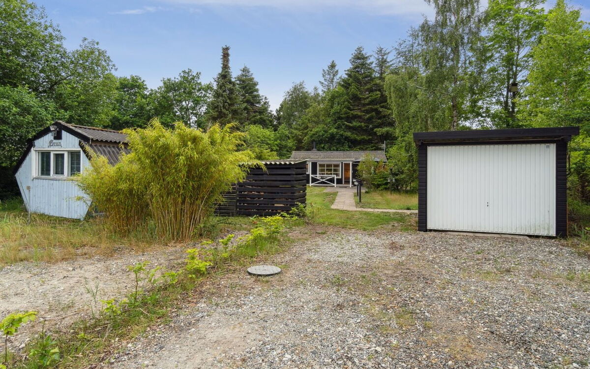 Gitta - 300M from the Sea