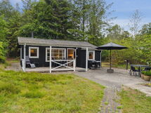 Gitta - 300M from the Sea