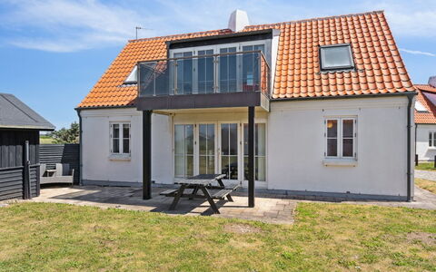 Kanutte - 200M from the Sea