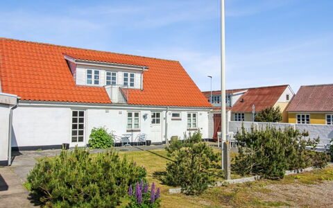 Blome - 350M from the Sea: Bois, Domicile, Porche, Plate-Forme, Dur, Toit, Tache De Bois, Parquet, Eco Hôtel