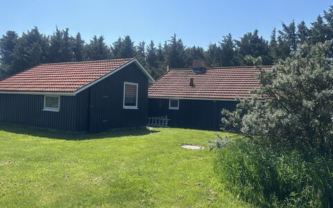 Frellef - 491M from the Sea: Herbe, Prairie, Lot Terre, Chalet, Zone Rurale, Prairie, Batiments Jardin, Jardin, Cabanon