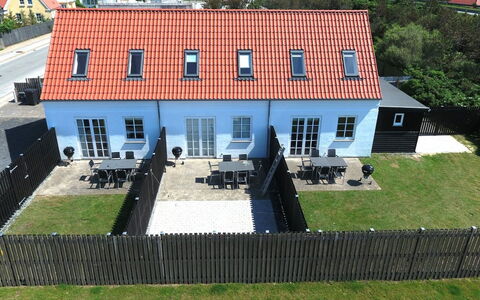 Alessandra - 500M from the Sea: Toit, Domicile, Chalet, Biens, Mobilier De Jardin, Cour, Tableau De Plein Air, Cour, Arrière-Cour, Villa