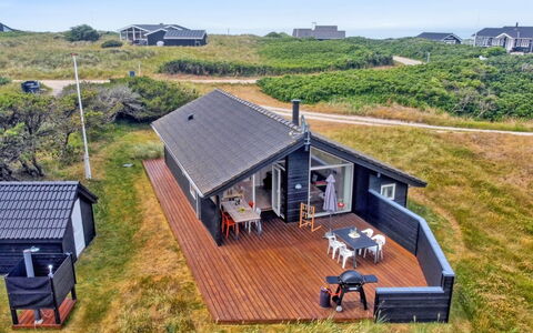 Alma - 500M from the Sea: Chalet, Planche, Dur, Cabane En Rondins, Cabane, Batiments Jardin