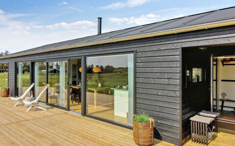 Serey - 1.4Km from the Sea: Herbe, Vert, Maison, Chalet, Prairie, Zone Rurale, Écorégion, Paysage, Lot Terre, Arbuste