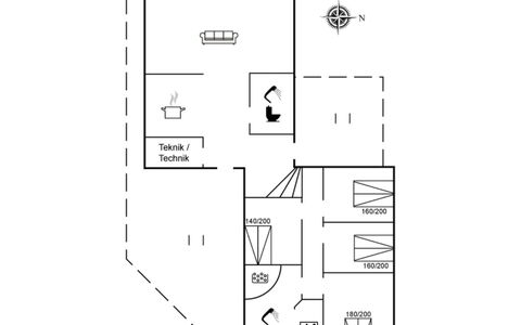 Heraldina - 1Km from the Sea: Meubles, Chaise, Table, Mobilier De Jardin, Tableau De Plein Air, Table Cuisine Et Salle A Manger, Parapluie, Ombre, Restaurant, Pot De Fleur