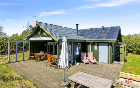 Gerasim - 1Km from the Sea: Herbe, Maison, Toit, Domicile, Chalet, Arbuste, Lot Terre, Zone Rurale, Ferme, Couverture De Sol