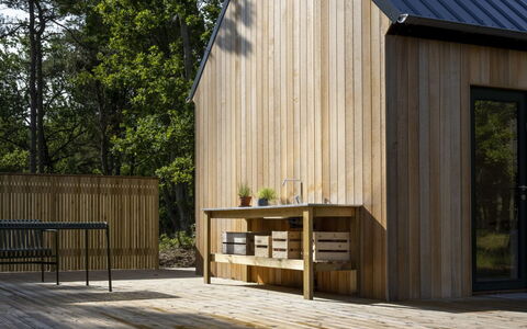 Blakke - 200M from the Sea: Piscine, Mobilier De Jardin, Meubles, Recours, Dalle, Eco Hôtel, Ombre, Chaise, Loisir, Biens