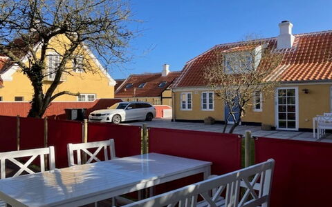 Skrollan - 100M from the Sea: Plafond, Sol, Design Intérieur, Sol, Composite, Meubles, Recours, Hôtel, Conception, Daylighting