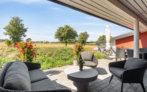 Cornelia - 6Km from the Sea