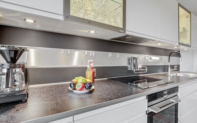 Cornelia - 6Km from the Sea