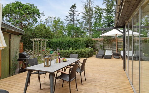 Randulf - 250M from the Sea: Bois, Toit, Architecture, Domicile, Maison, Chalet, Siding, Dur, Pente, Biens