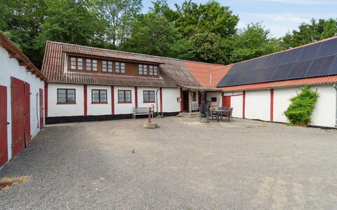 Helmer - 3Km from the Sea: Bois, Toit, Architecture, Domicile, Maison, Chalet, Siding, Dur, Pente, Biens