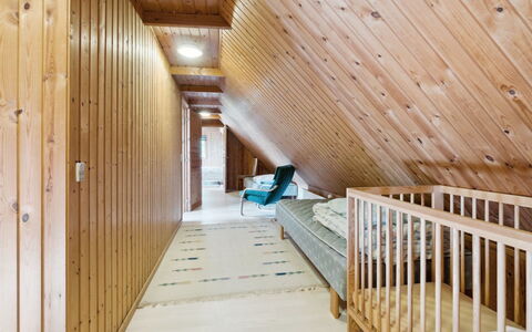 Helmer - 3Km from the Sea: Bois, Toit, Architecture, Domicile, Maison, Chalet, Siding, Dur, Pente, Biens