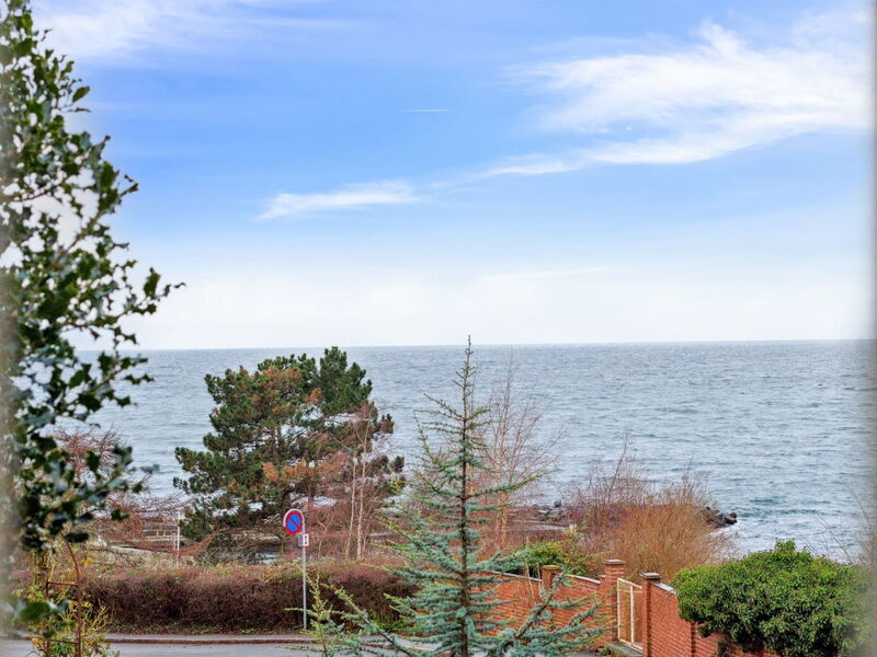 erich - 200m From The Sea