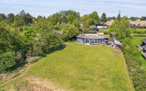 Vemund - 100M to the Fjord: Maison, Domicile, Toit, Chalet, Biens, Aménagement Paysager, Batiments Jardin, Siding, Ferme
