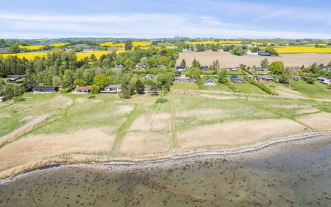 Vemund - 100M to the Fjord: Toit, Maison, Lot Terre, Domicile, Chalet, Biens, Batiments Jardin, Ombre, Cabane En Rondins, Aménagement Paysager