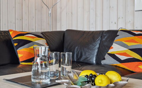 Elif - 30Km from the Sea: Meubles, Bois, Design Intérieur, Sol, Table, Canapé, Sol, Salon, Domicile, Parquet