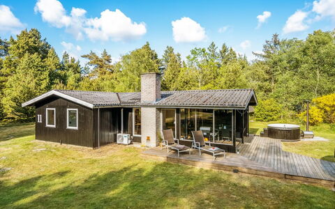 Eli - 1.5Km to the Fjord: Bois, Tache De Bois, Planche, Dur, Chalet, Plate-Forme, Siding, Ombre, Parquet, Batiments Jardin