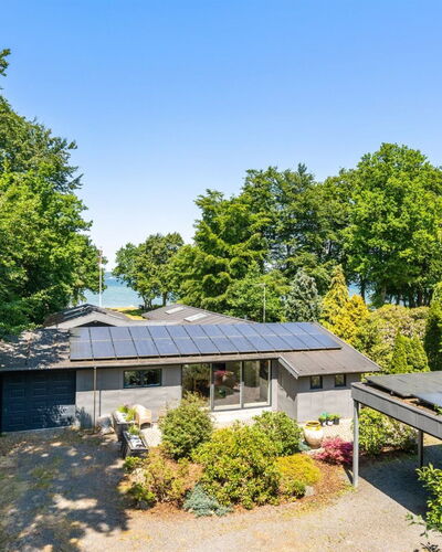 Kennet - 30M from the Sea