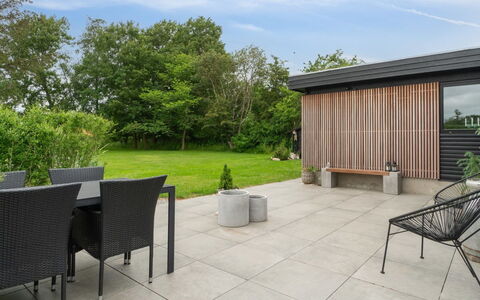 Elma - 350M from the Sea: Maison, Domicile, Zone Résidentielle, Toit, Chalet, Lot Terre, Biens, Cour, Jardin, Siding