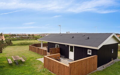 Wolter - 700M from the Sea