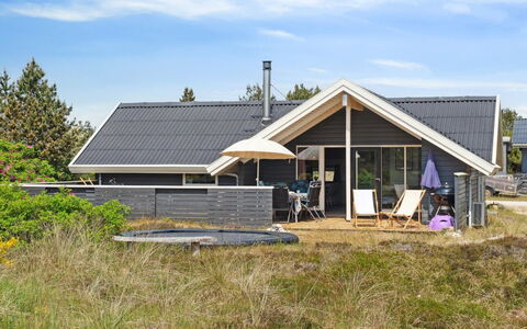 Myrte - 900M from the Sea: Meubles, Design Intérieur, Sol, Bois, Sol, Plafond, Parquet, Chaise, Table, Éclairage