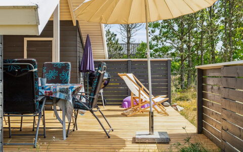 Myrte - 900M from the Sea: Meubles, Design Intérieur, Sol, Bois, Sol, Plafond, Parquet, Chaise, Table, Éclairage