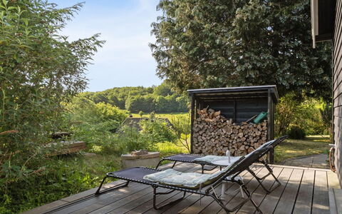 Teijo - 2.5Km from the Sea: Bois, Meubles, Mobilier De Jardin, Communauté Des Plantes, Couverture De Sol, Jardin, Dur, Matériau Naturel, Chaise, Ombre