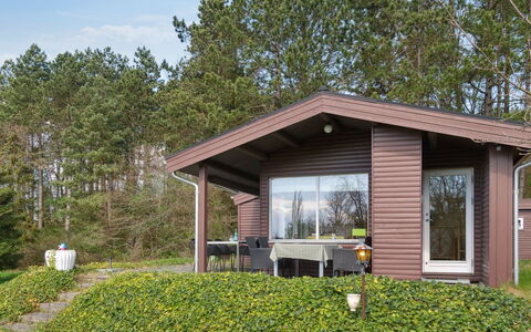 Enita - 350M from the Sea: Bois, Domicile, Porche, Plate-Forme, Dur, Toit, Tache De Bois, Parquet, Eco Hôtel