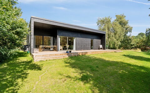 Filip - 1.2Km from the Sea: Chalet, Siding, Ferme, Biens, Batiments Jardin, Aménagement Paysager, Cabanon