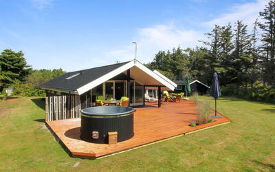 Alban - 700M from the Sea