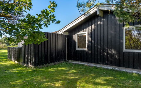 Apsolon - 600M from the Sea: Herbe, Prairie, Lot Terre, Chalet, Zone Rurale, Prairie, Batiments Jardin, Jardin, Cabanon