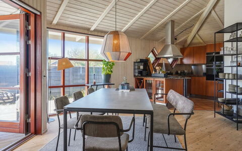 Fridgerd - 250M from the Sea: À Déchaumer, Chalet, Maison, Toit, Domicile, Ferme, Cabane, Biens, Village