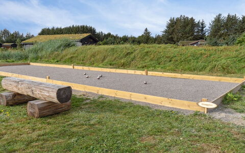 Sazdo - 1.1Km from the Sea: Planche, Lumber