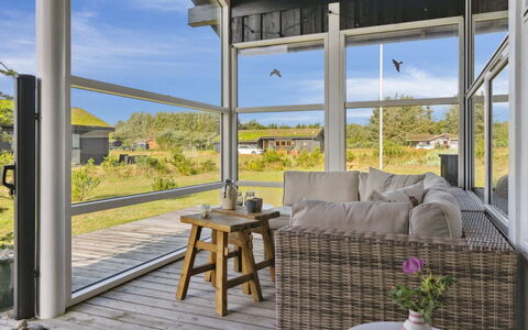 Sazdo - 1.1Km from the Sea: Bois, Porche, Architecture, Porte, Domicile, Nuage, Lot Terre, Chalet, Composite, Siding