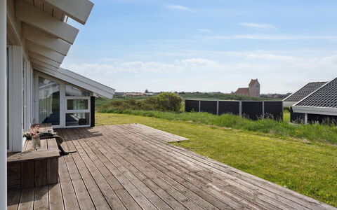 Jürgen - 293M from the Sea: Meubles, Design Intérieur, Sol, Bois, Sol, Plafond, Parquet, Chaise, Table, Éclairage
