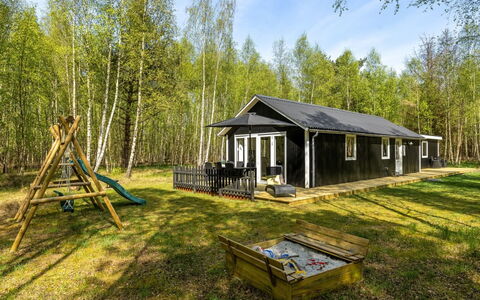 Tellervo - 1.5Km from the Sea: Bois, Domicile, Porche, Plate-Forme, Dur, Toit, Tache De Bois, Parquet, Eco Hôtel