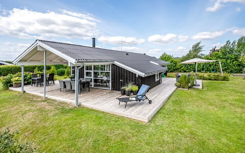 Asko - 350M from the Sea: Meubles, Design Intérieur, Sol, Bois, Sol, Plafond, Parquet, Chaise, Table, Éclairage