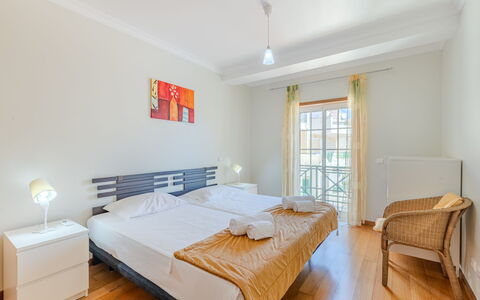 Sunny Beach Casa-M: Meubles, Sol, Design Intérieur, Sol, Recours, Appartement, Chaise, Piscine, Eco Hôtel, Mobilier De Jardin