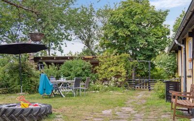 Hansen - 5.2Km from the Sea