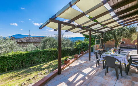 Casa Violella: L'Eau, Ciel, Ressources En Eau, Plante, Monde, Nuage, Arbre, Design Urbain, Cours D'Eau, Plan D'Eau