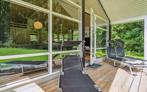 Edin - 150M from the Sea: Maison, Toit, Domicile, Chalet, Biens, Ferme, Villa, Porche, Siding