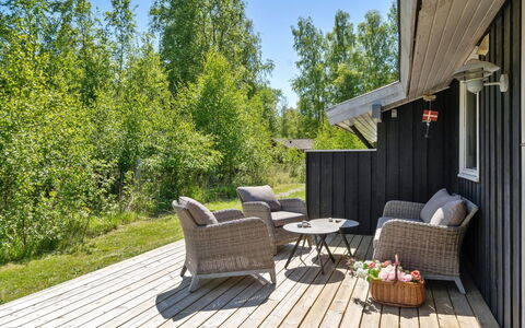 Aldina - 1.6Km from the Sea: Plafond, Sol, Design Intérieur, Sol, Composite, Meubles, Recours, Hôtel, Conception, Daylighting