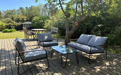 Hendrina - 500M from the Sea: Meubles, Mobilier De Jardin, Chaise, Jardin, Tableau De Plein Air, Conception, Accoudoir, Banc, Patio