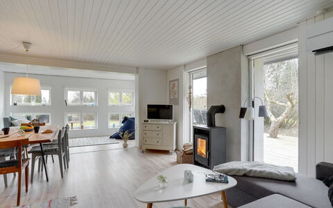 Hendrina - 500M from the Sea: Blanc