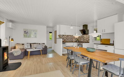 Hendrina - 500M from the Sea