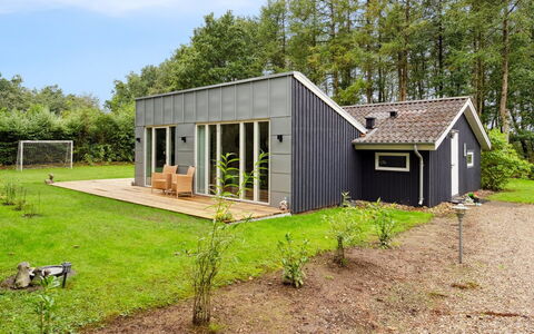 Brynhild - 30Km from the Sea: Maison, Domicile, Toit, Zone Résidentielle, Chalet, Biens, Ferme, Pelouse, Aménagement Paysager, Siding