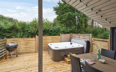 Brynhild - 30Km from the Sea: Maison, Domicile, Toit, Zone Résidentielle, Chalet, Biens, Ferme, Pelouse, Aménagement Paysager, Siding