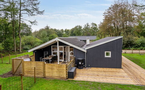 Brynhild - 30Km from the Sea: Maison, Domicile, Toit, Zone Résidentielle, Chalet, Biens, Ferme, Pelouse, Aménagement Paysager, Siding
