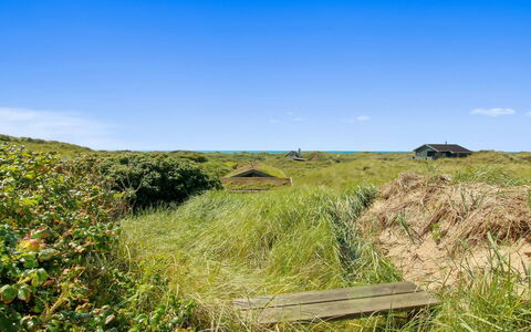 Hoat - 300M from the Sea: Toit, Cabanon, Chalet, Batiments Jardin, Siding, Dur